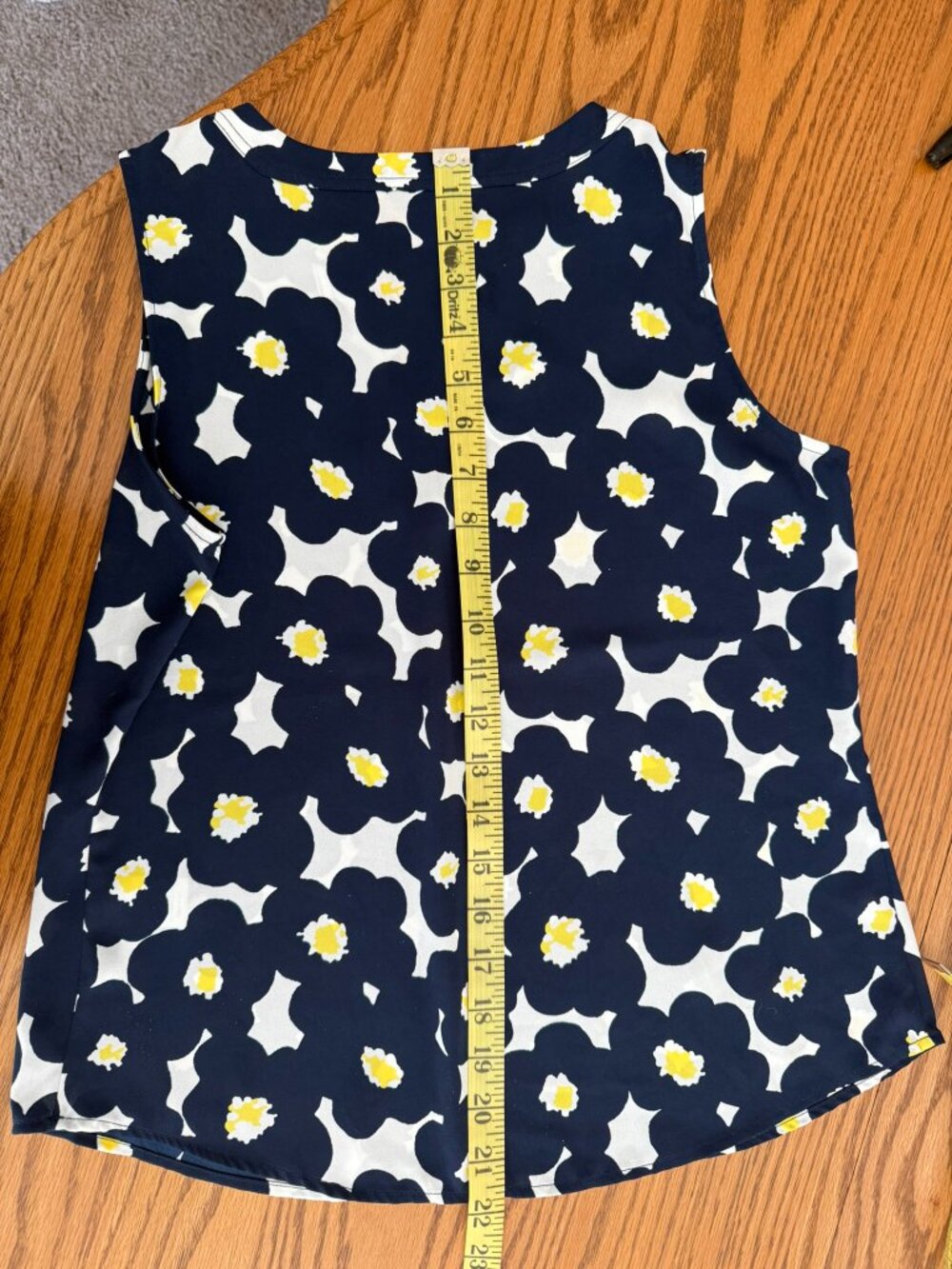 Talbots Petite Sleeveless Floral Top - Picture 2 of 6